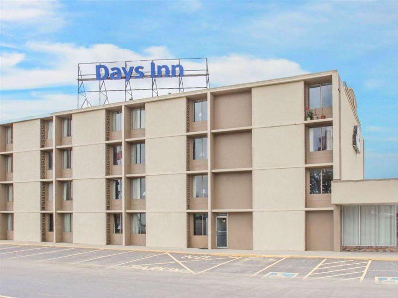 Days Inn By Wyndham Принстон Екстер'єр фото