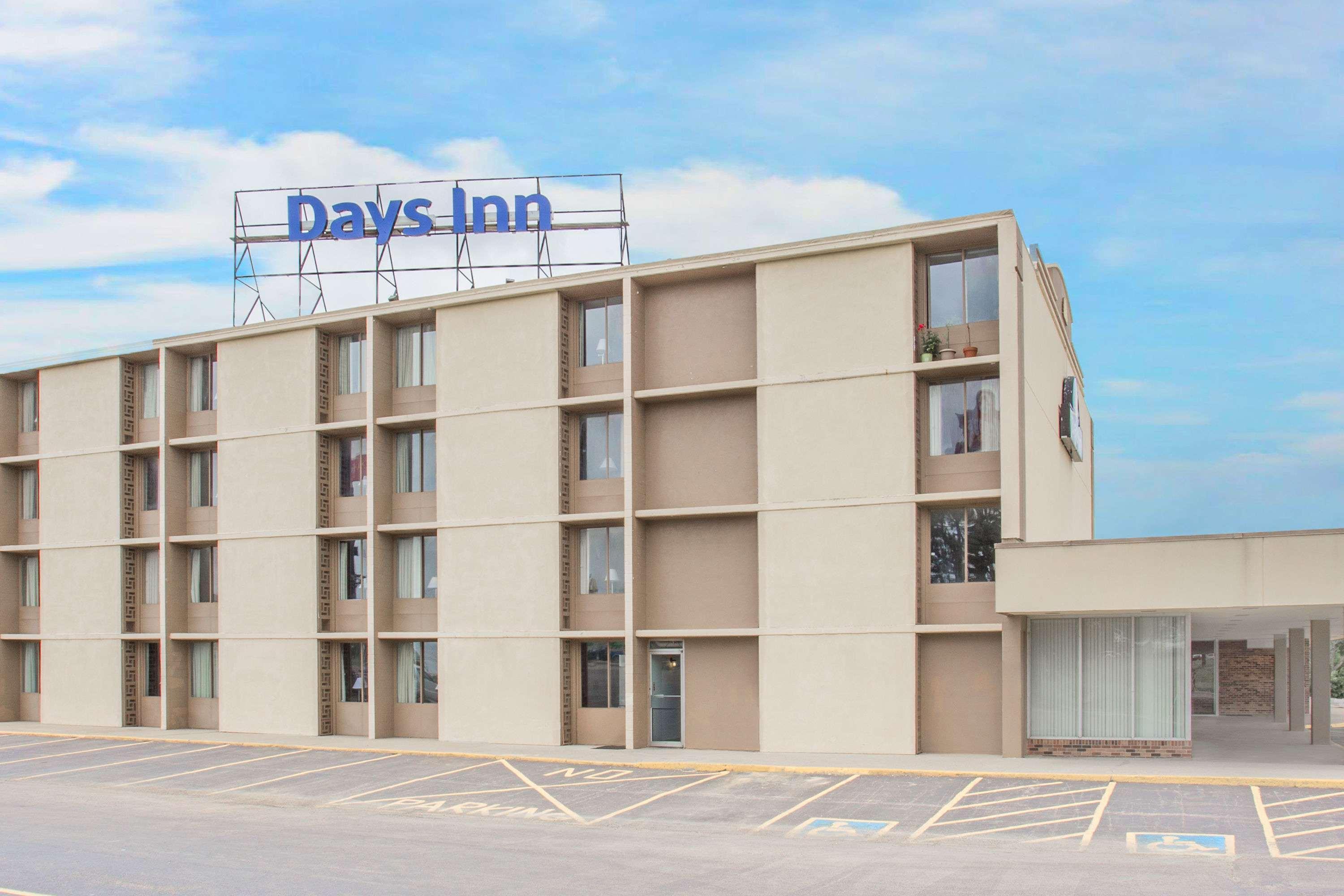 Days Inn By Wyndham Принстон Екстер'єр фото